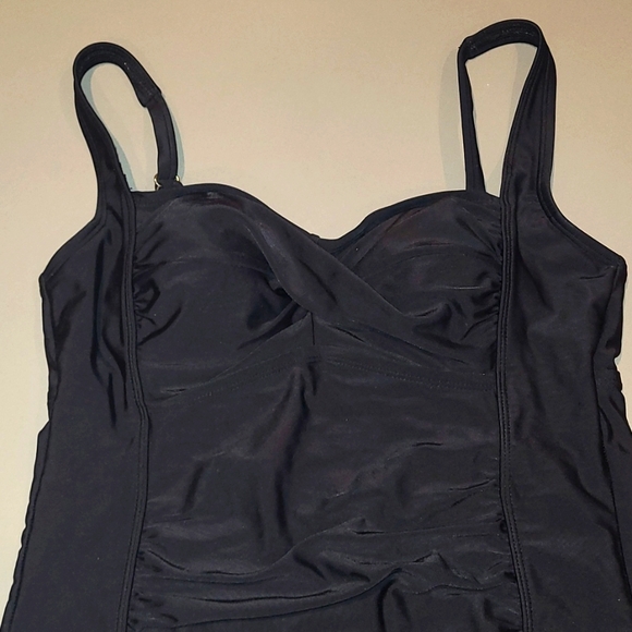 Swimwear 2 pcs Bundle - Picture 6 of 10